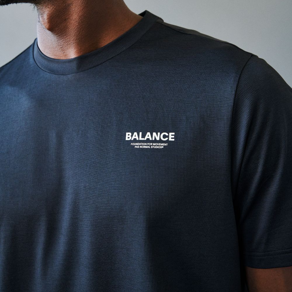 Pas Normal Studios Balance Langærmet T-shirt til mænd - Black